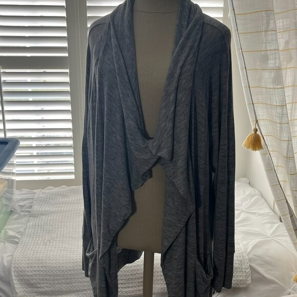 Athleta Gray Cardigan SZ 1X - Picture 2 of 6